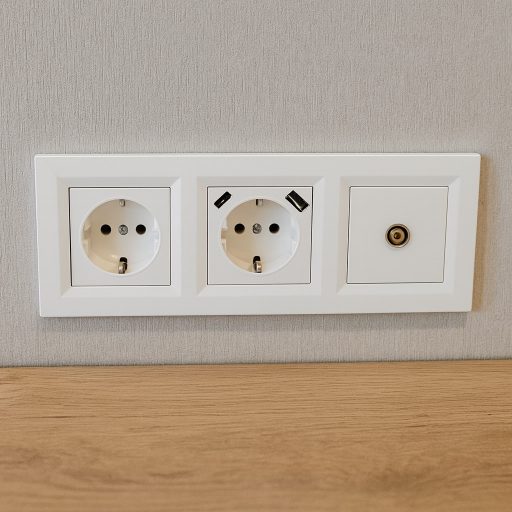 Nova dugalj, USB, TV csatlakozóval fehér kerettel